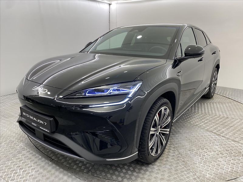 BYD Sealion 7 (2025) Excellence AWD - fotka 2 z 10