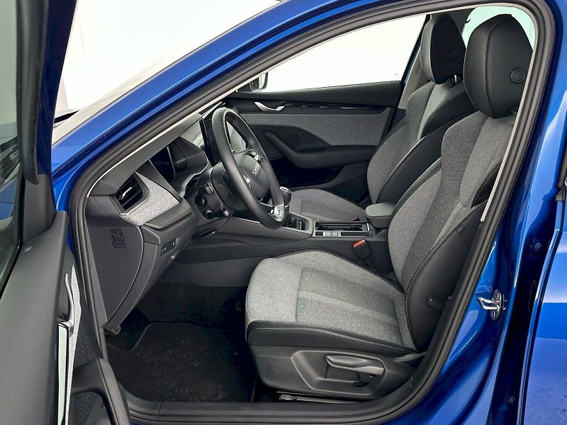 Škoda Octavia (2025) 1.5TSI 110kW Top Selection - fotka 7 z 34