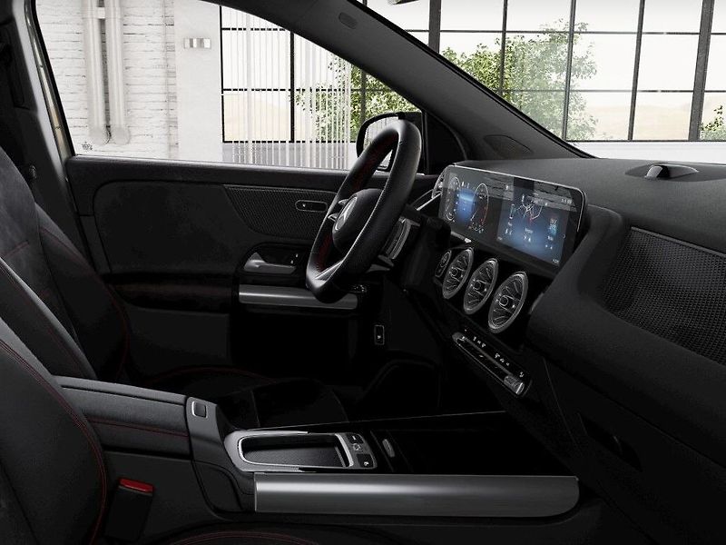 Mercedes-Benz GLA (2026) 200 d 4MATIC Edition 140 Years - fotka 7 z 9