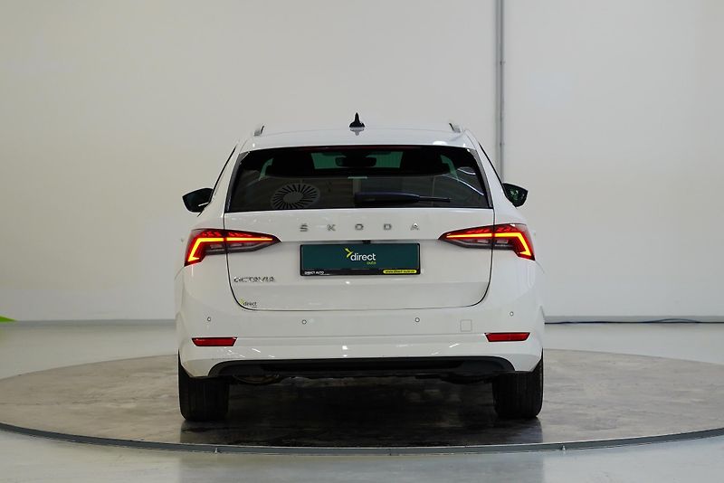 Škoda Octavia - fotka 6 z 29