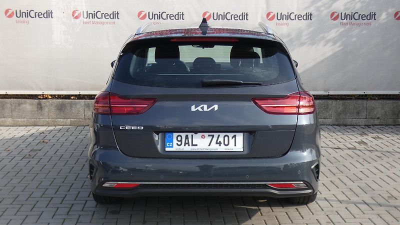 Kia Ceed SW 1.5 T-GDI SPIN 118kW DCT - fotka 4 z 22