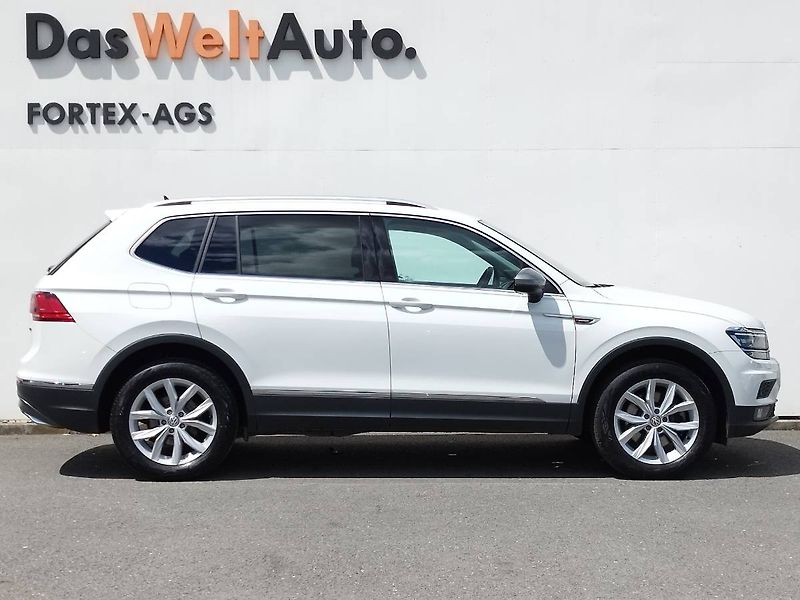 Volkswagen Tiguan Allspace (2021) Highline,2.0 TDI,147kW,DSG,4Mo - fotka 6 z 25