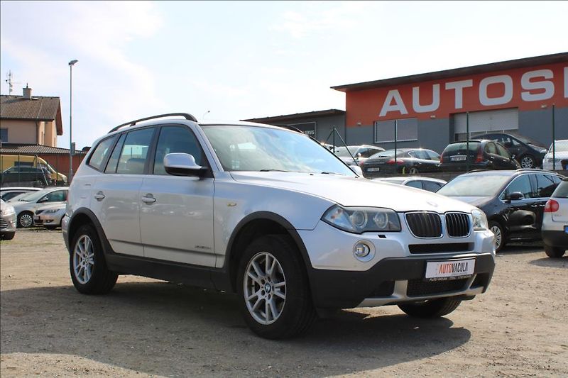 BMW X3 2,0 D  2.maj., ČR, 4 x 4 - fotka 3 z 35