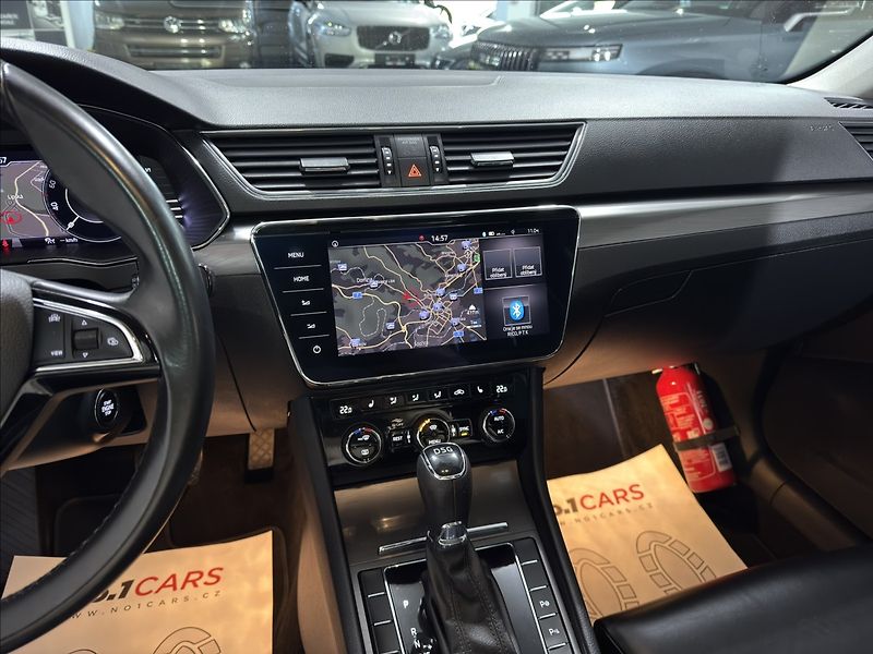 Škoda Superb 1,5   TSI DSG STYLE PLUS PANO - fotka 16 z 43