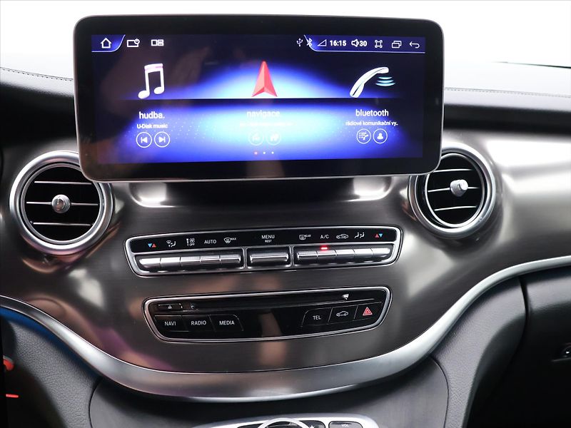 Mercedes-Benz Třídy V 2,1 250d 140kW 7-Míst CZ 4M - fotka 30 z 42