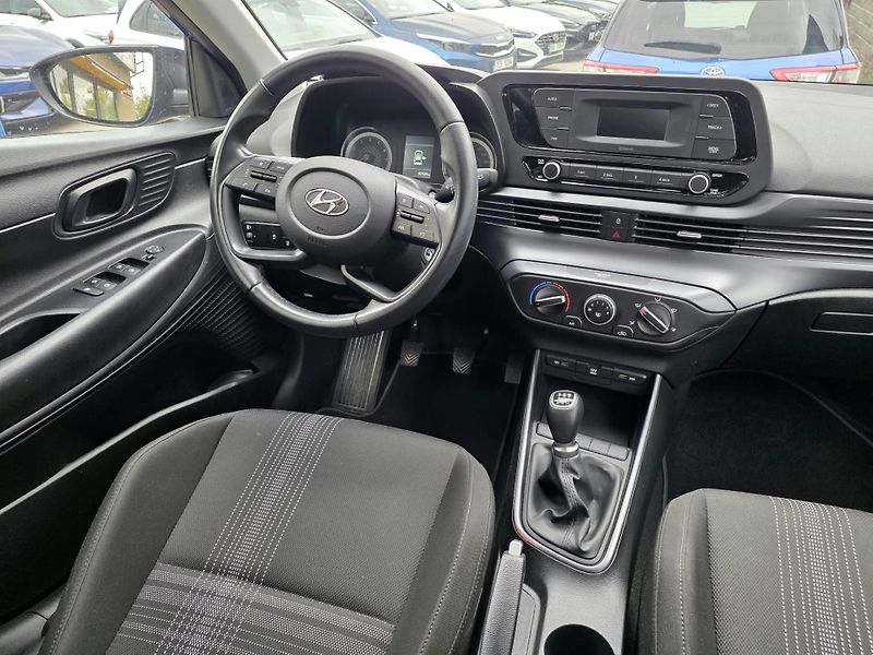Hyundai Bayon 1.2-1.MAJ-V ZÁRUCE-KLIMA-62KW - fotka 4 z 23
