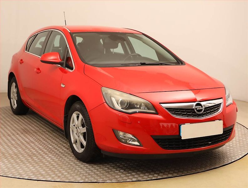 Opel Astra (2010) 1.4 16V, Tempomat - fotografie inzerátu