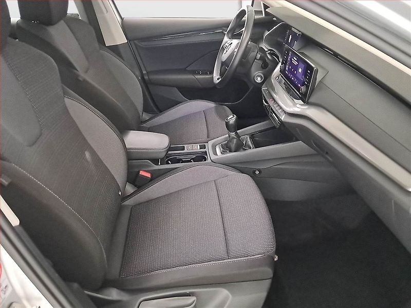 Škoda Octavia (2023) Ambition 2.0 TDI, ČR,1.maj - fotka 9 z 20