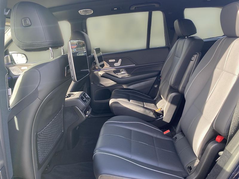 Mercedes-Benz GLS GLS 580 4MATIC AMG - fotka 15 z 28