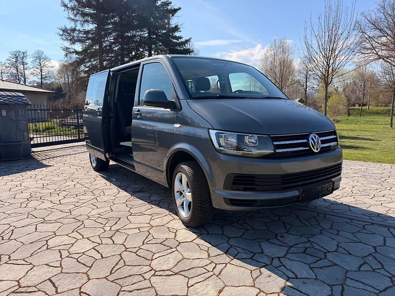 Volkswagen Caravelle (2017) 2.0TDI 110kW DSG LONG,7MÍST - fotka 8 z 14
