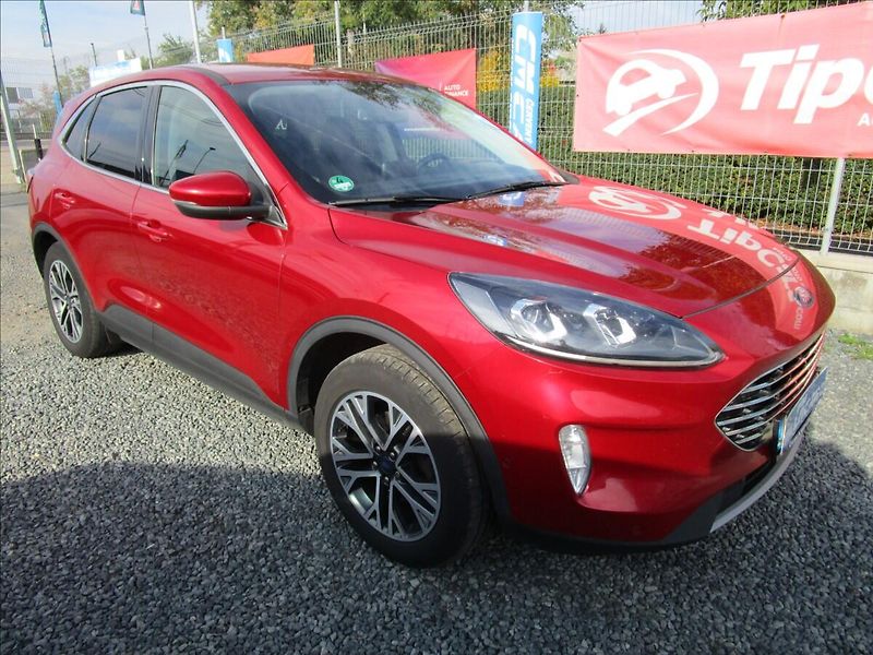 Ford Kuga 2.0 EcoBlue AWD, Titanium, aut - fotka 3 z 44