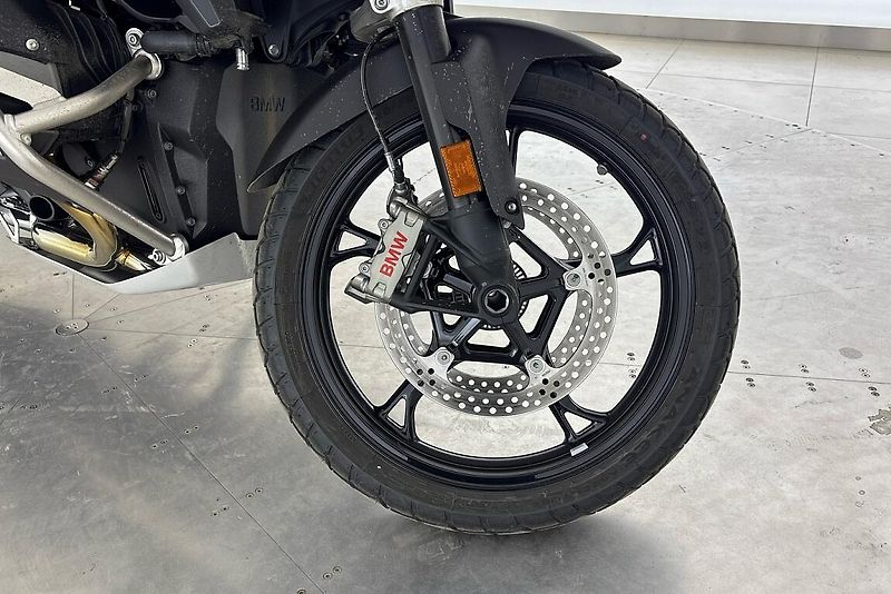BMW R 1300 GS - fotka 8 z 13