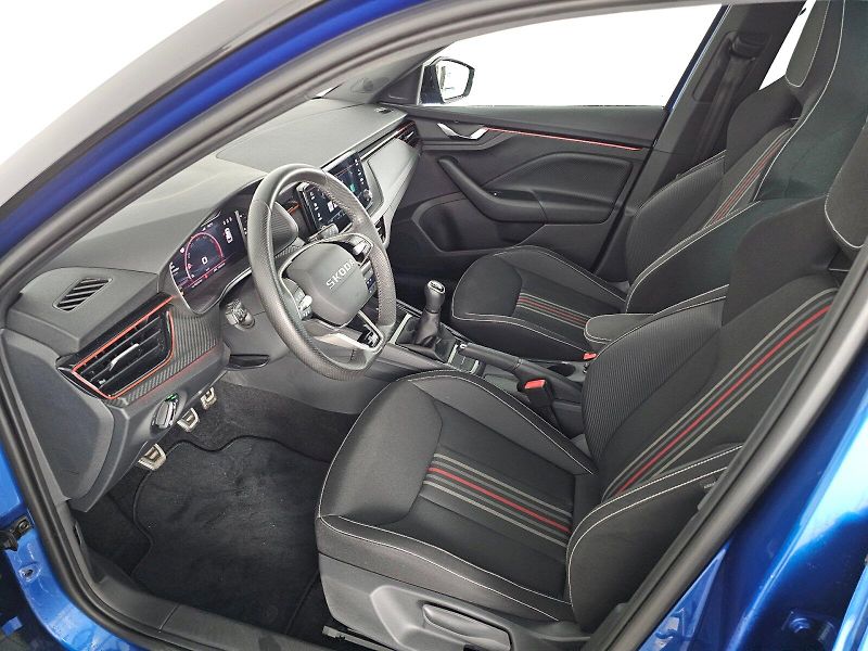 Škoda Kamiq (2025) 1.0TSI 85kW MONTE CARLO - fotka 6 z 30