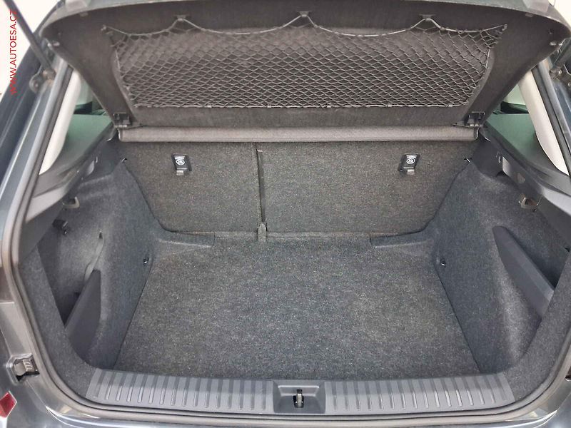 Škoda Kamiq (2021) 1.0 TSi, Style - fotka 7 z 19