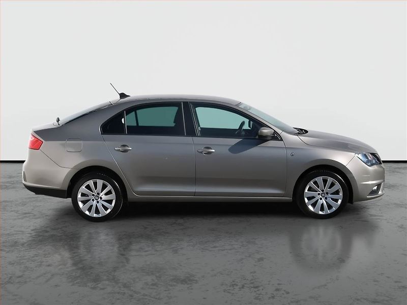 Seat Toledo (2015) 1.2 TSI, Navi, Tempomat - fotka 6 z 20