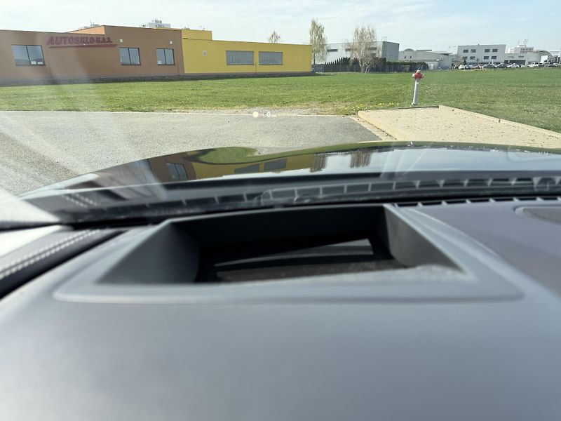 BMW Řada 6 650i xDRIVE M-PAKET LED NAVI - fotka 16 z 40