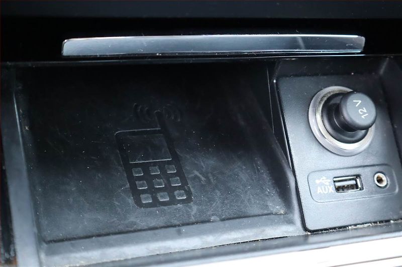 Škoda Superb (2016) Laurin&Klement 2.0 TDI - fotka 25 z 30