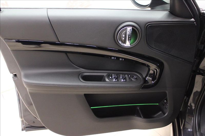 Mini Countryman 1,5 ALL4 1.majitel Panorama - fotka 10 z 31