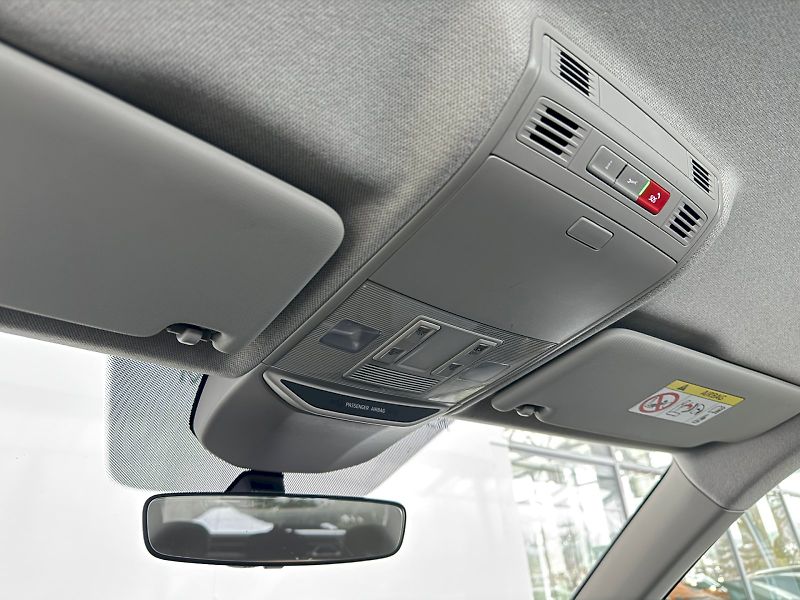 Škoda Kamiq (2024) Selection 1.0 TSI/ 85 kW M6 - fotka 17 z 26