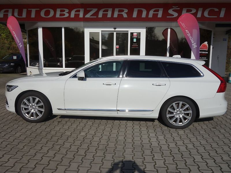 Volvo V90 (2017) 2.0D4 140kW INSCRIPTION -1.MAJ - fotka 7 z 47