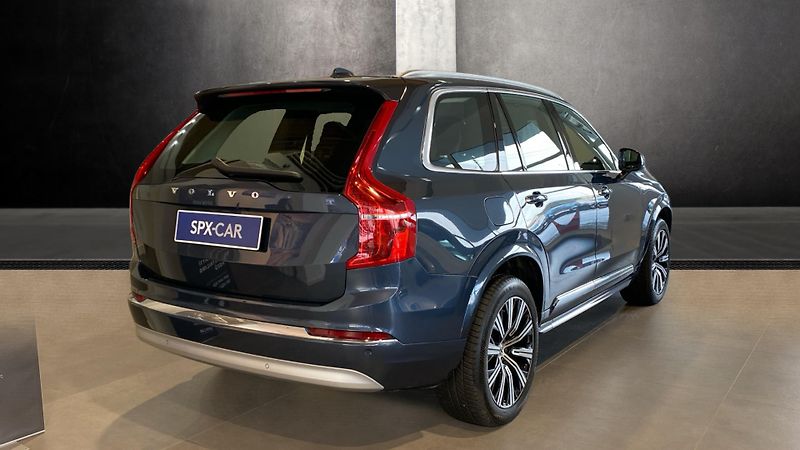 Volvo XC90 INSCRIPTION, B5 AWD, 173+10 kW - fotka 4 z 33