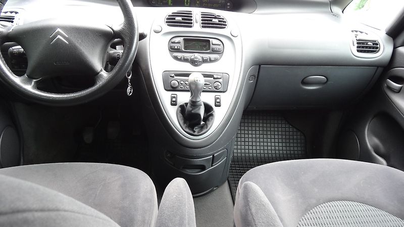 Citroën Xsara Picasso 1.6HDi žádná koroze+zim.pneu  - fotka 3 z 10