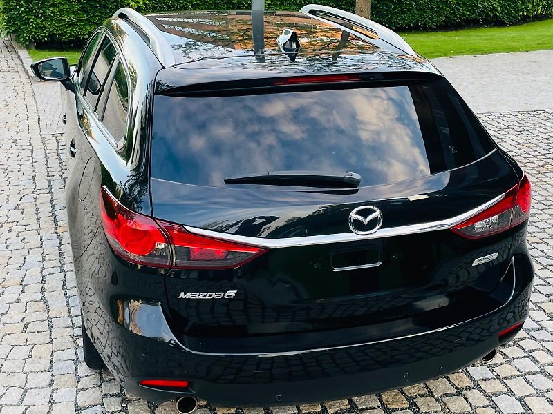 Mazda 6 2.0i 1.MAJITEL VÝHŘEV SENZORY - fotka 16 z 49