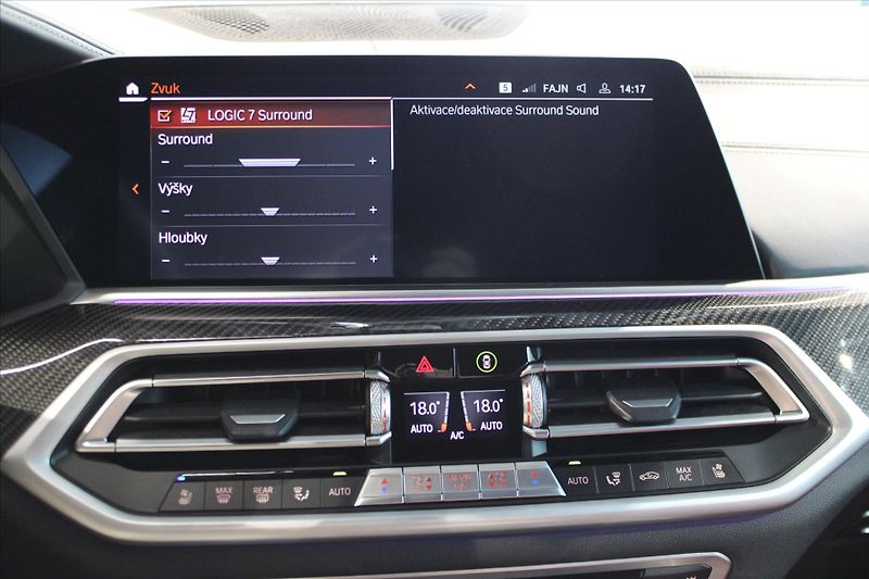 BMW X6 M50i xDrive adLED/360°/H&K - fotka 36 z 47