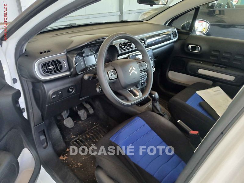 Citroën C3 (2018) 1.2 PT, 1.maj,ČR, 1. Majitel - fotka 3 z 3