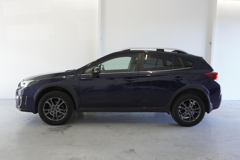 Subaru XV 2,0I LINEAR 4WD AUT. - fotka 8 z 34