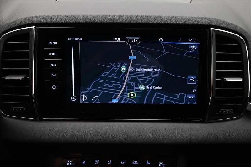 Škoda Karoq 1,5 TSI 110 kW DSG STYLE Záruk - fotka 20 z 32