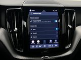 Volvo XC60 B4 AWD R-DESIGN AUT CZ - náhled 30