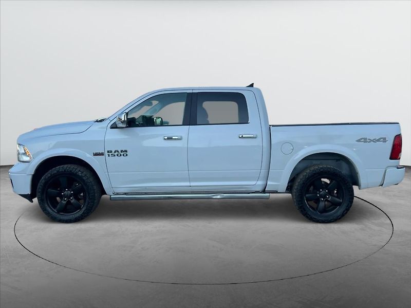 Dodge RAM 5,7 HEMI Big Horn - fotka 5 z 19