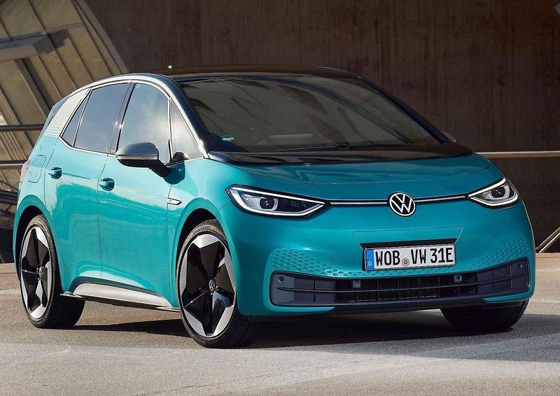 Seat Leon má také nový středový airbag