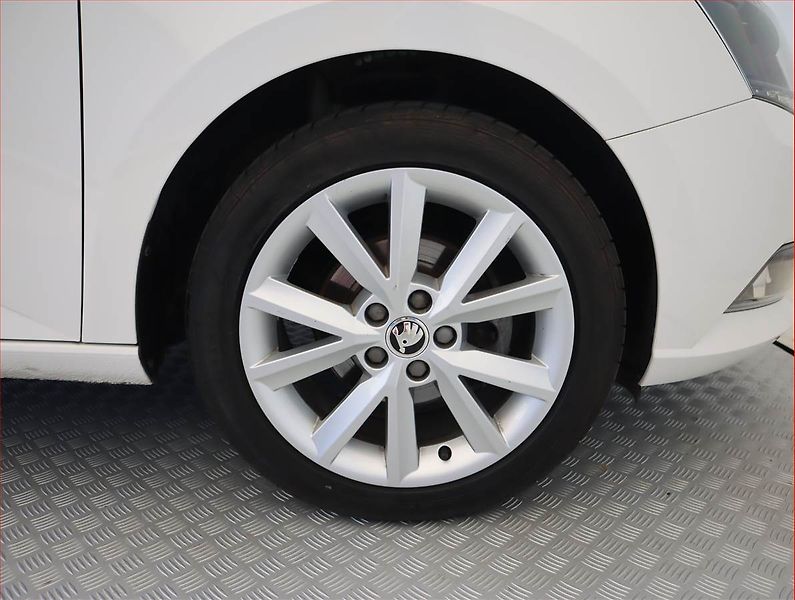 Škoda Fabia (2017) Style 1.4 TDI, Serv.kniha - fotka 15 z 19