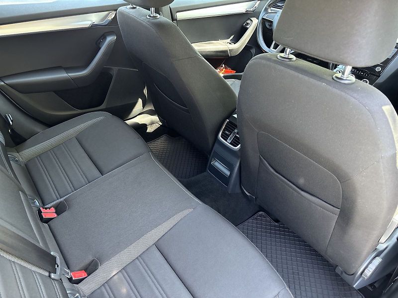 Škoda Octavia (2017) 1.8 TSI Ambition + - fotka 10 z 27