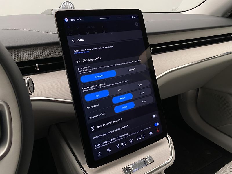 Volvo ES90 (2026) PURE ELECTRIC ULTRA - fotka 50 z 79