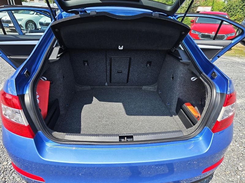 Škoda Octavia 5Hb 1.4 TSI ELEGANC 100% STAV  - fotka 17 z 24