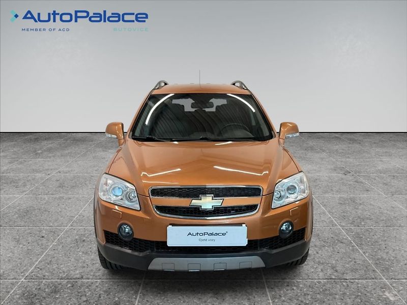 Chevrolet Captiva 2,0 D 4x4 automat, kůže - fotka 2 z 17