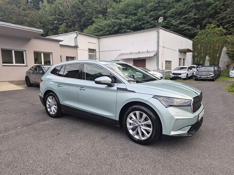 Škoda Enyaq 150kw, iV80 19ALU SOH 90% - fotka 3 z 44