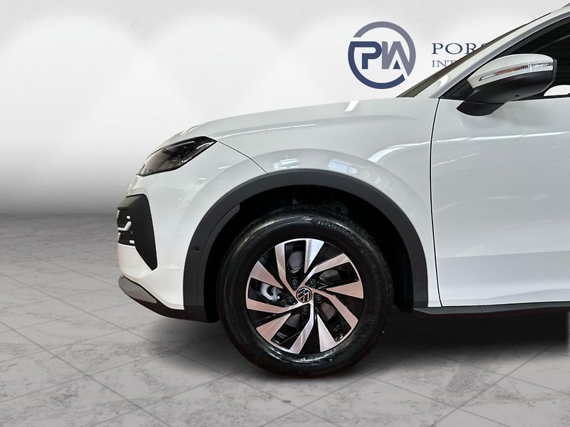 Volkswagen T-Roc (2025) Life 1,5 eTSI 85 kW 7DSG - fotka 9 z 23