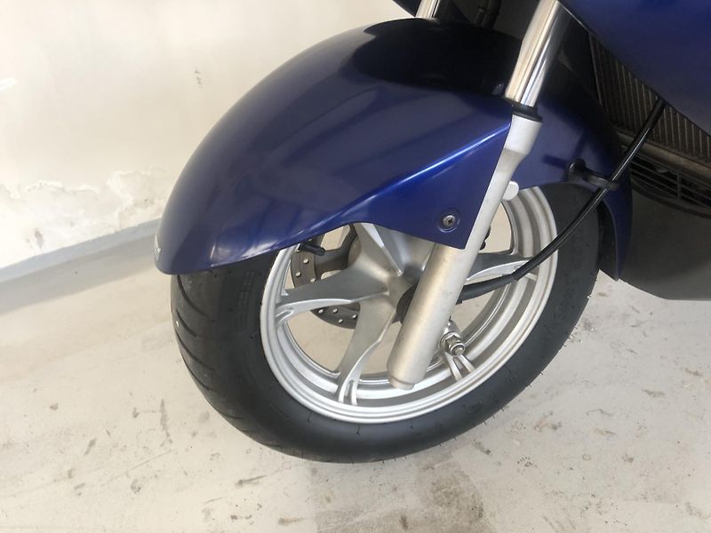 Suzuki Burgman 125 - fotka 7 z 17