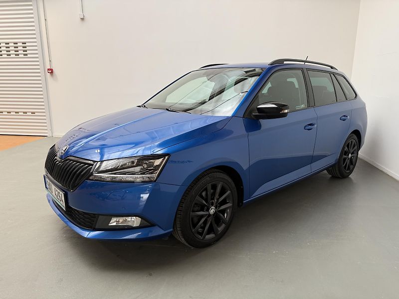 Škoda Fabia 1.0 TSI 70kW Black Combi Tour - fotka 2 z 12