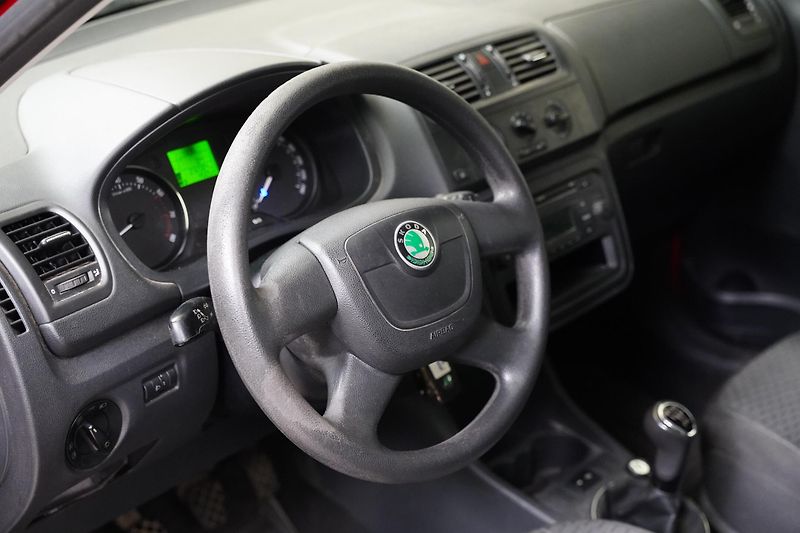 Škoda Fabia - fotka 14 z 19