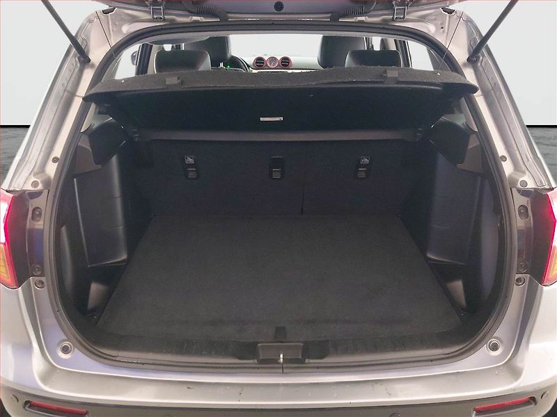 Suzuki Vitara (2016) 1.4 BoosterJet, 4X4, Automat - fotka 14 z 18