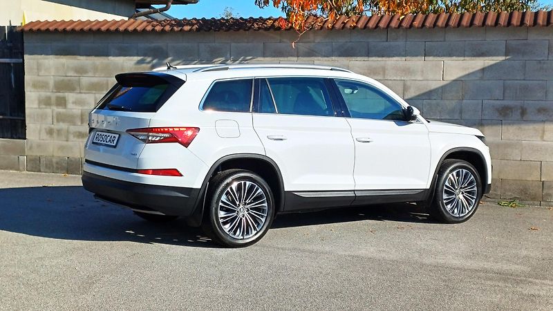 Škoda Kodiaq 2.0 TSI 140kW 4x4 7 míst - ČR - fotka 4 z 26