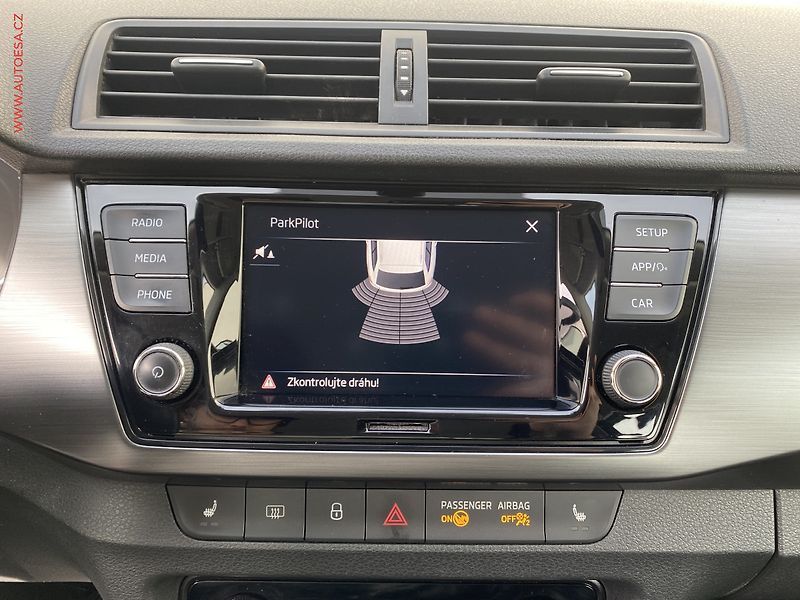 Škoda Fabia (2021) 1.0 TSi, ČR, Style, LED, - fotka 17 z 18