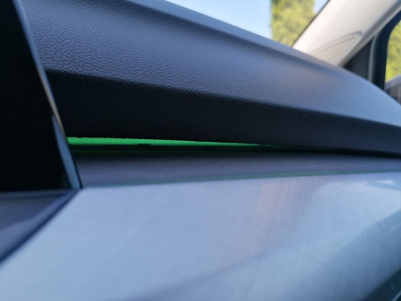 Volkswagen Golf (2022) 2.0 TDi DSG,IQ LED,ACC,PÁDLA - fotka 18 z 35