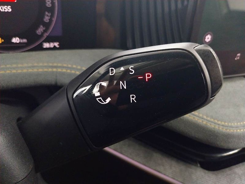 Škoda Superb (2024) 1.5 TSI - fotka 16 z 17