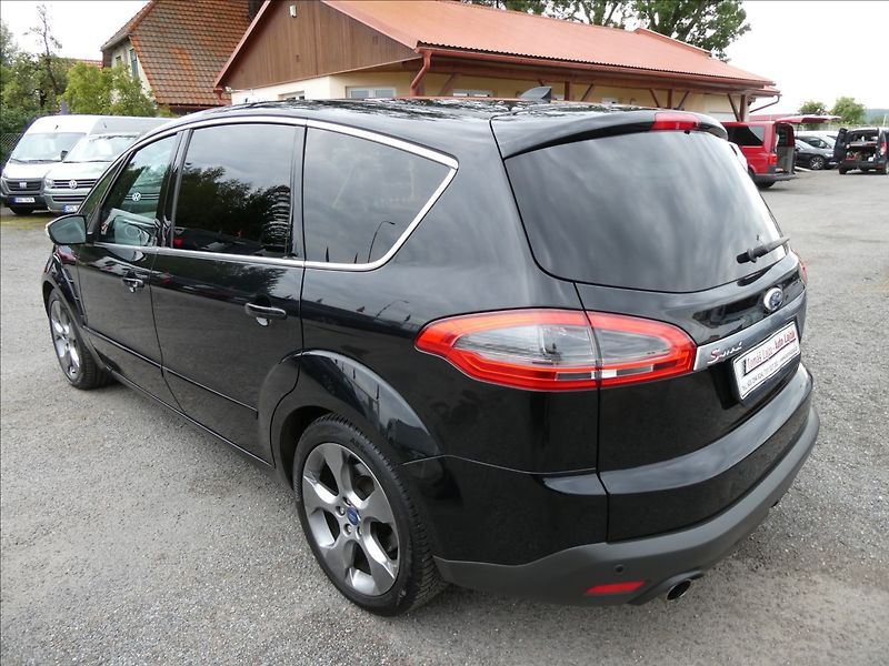 Ford S-MAX 2,0 EcoBoost Titanium,AT,závěs - fotka 7 z 60